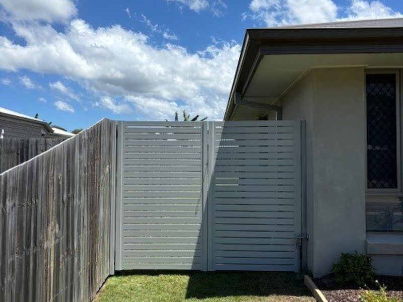 Custom gate